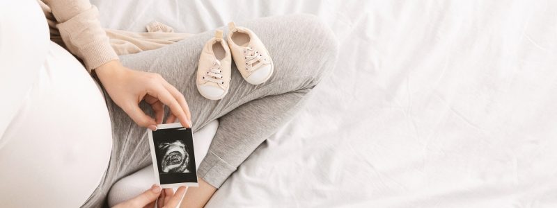 Podcast La construcción psíquica de la maternidad: fantasía inconsciente de la mujer embarazada