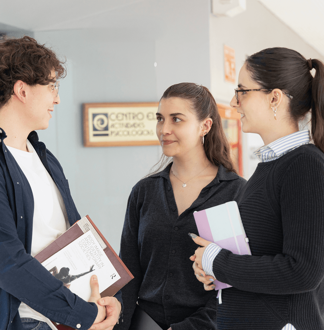 becas-para-estudiar-psicologia-img-apoyo2-desk